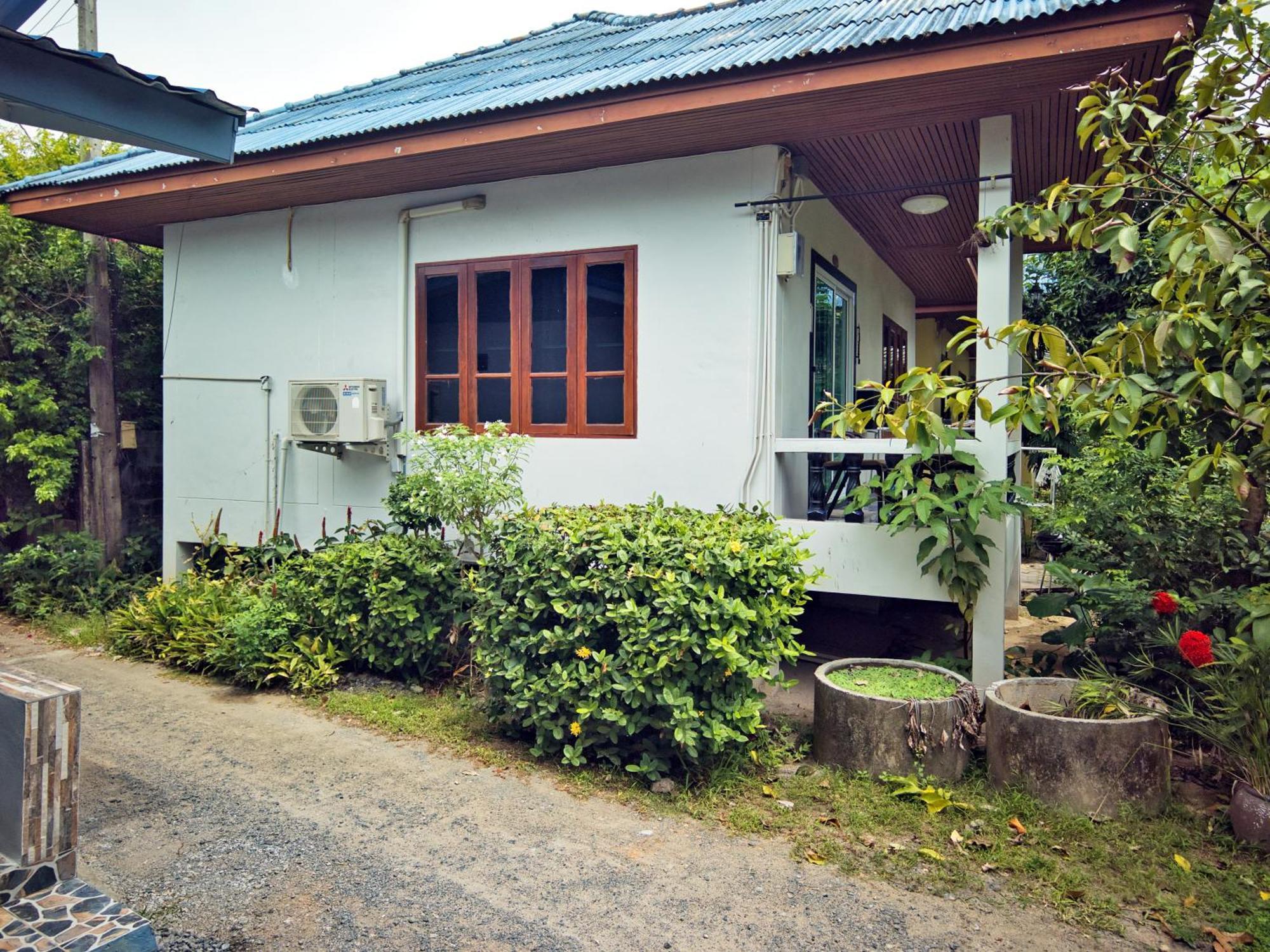 Maenam Bungalow Menam-part Kültér fotó